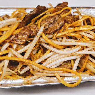 Beef chow mein stir-fried with beansprouts, onions, and soy sauce