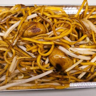 Chinese-style mushroom show mein egg noodle with mixed vegetables and soya sauce