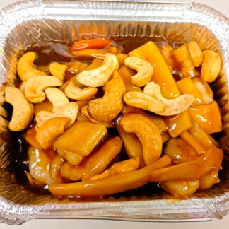 Stir-fried king prawns with bamboo shoots and cashewnut