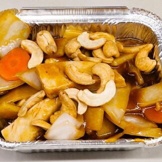 Tender chicken stir-fried with bamboo shoots and cashew nuts in a savory sauce
